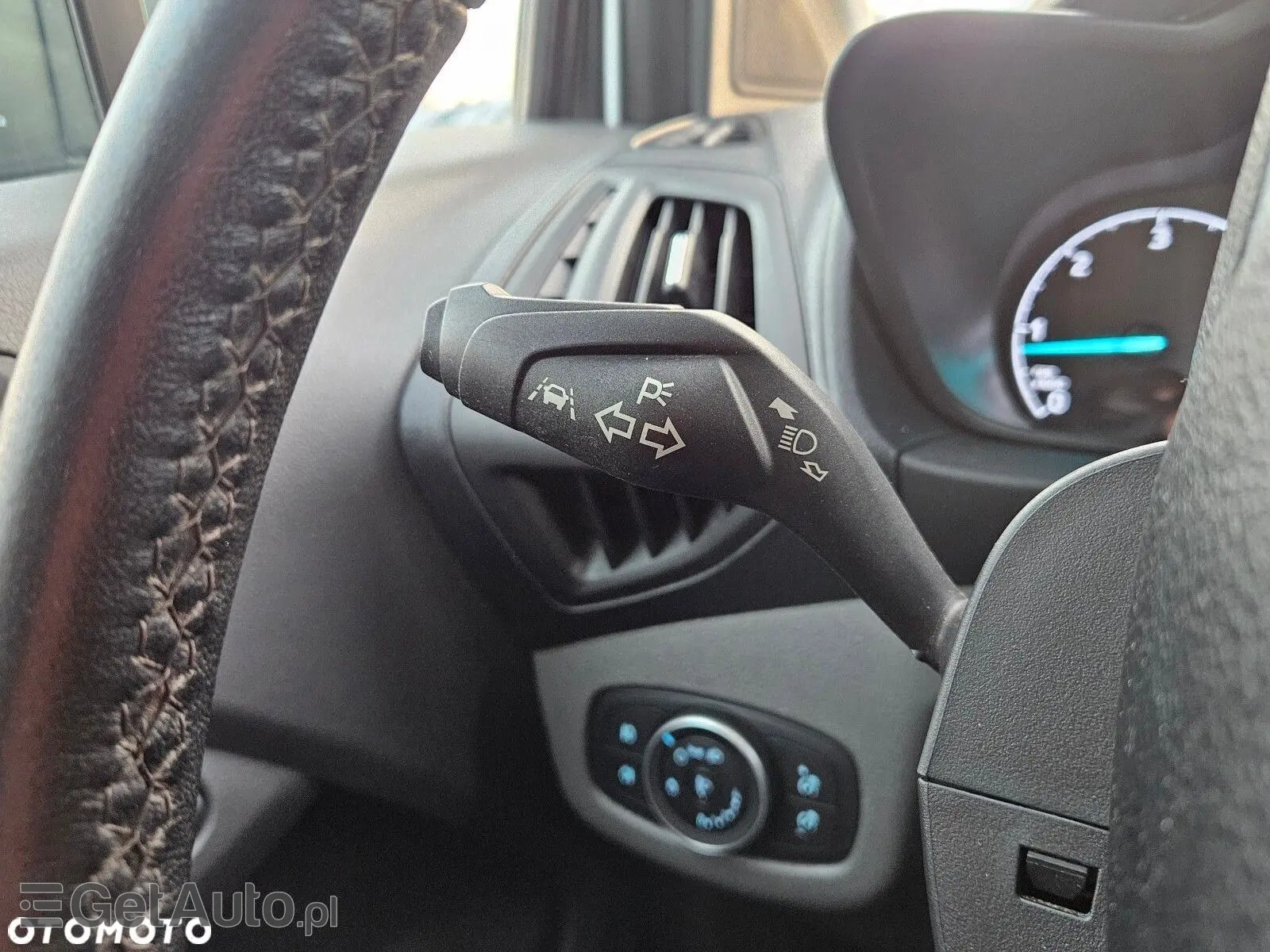 FORD Transit Connect Trend