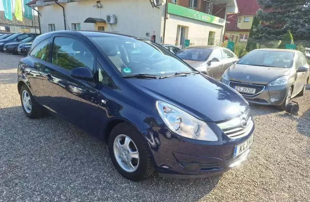OPEL Corsa 