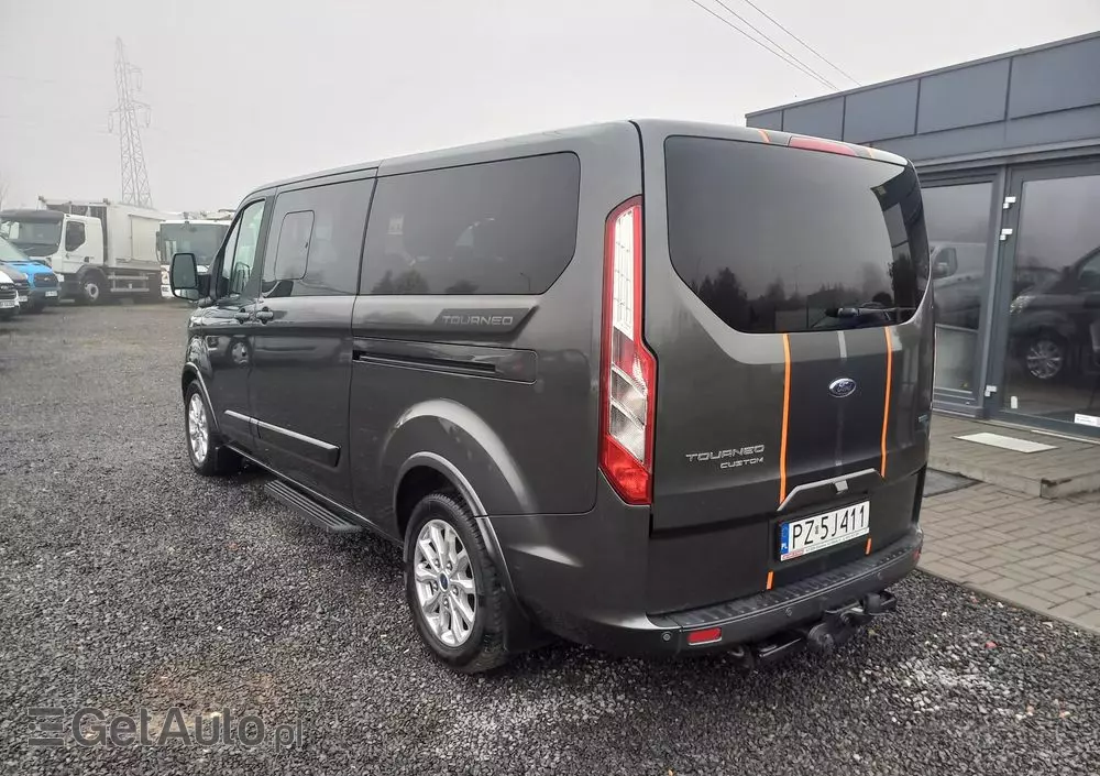 FORD Tourneo Custom 2.0 TDCi L2 Titanium