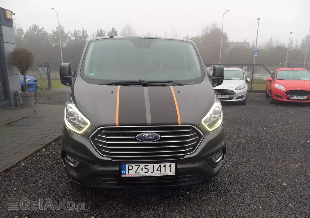 FORD Tourneo Custom 2.0 TDCi L2 Titanium