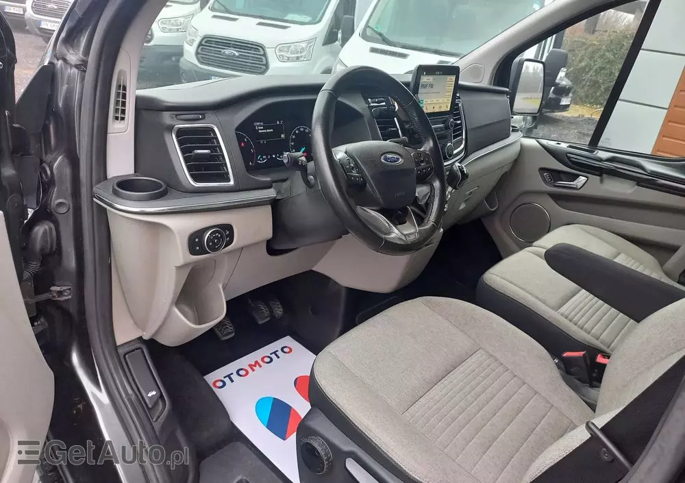 FORD Tourneo Custom 2.0 TDCi L2 Titanium