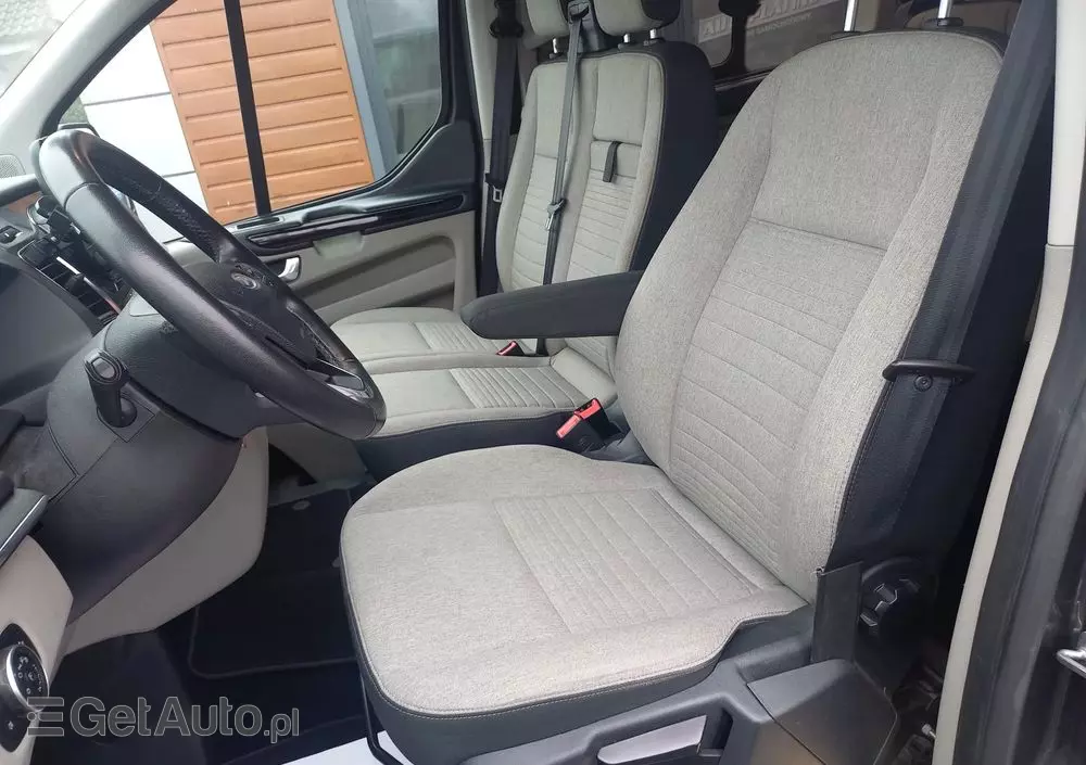 FORD Tourneo Custom 2.0 TDCi L2 Titanium