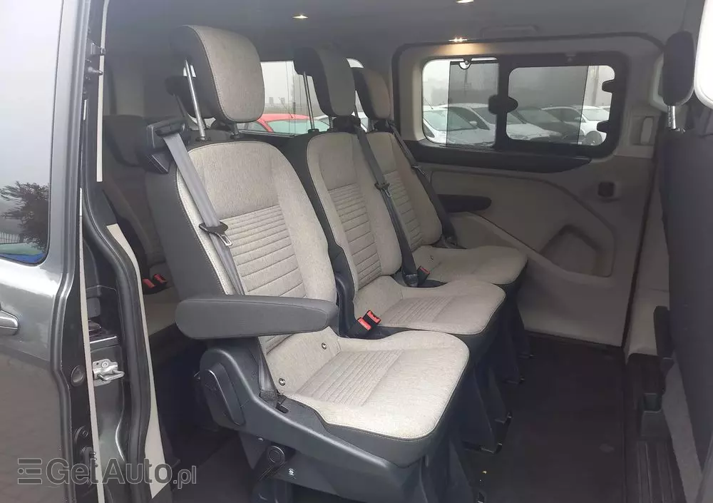 FORD Tourneo Custom 2.0 TDCi L2 Titanium