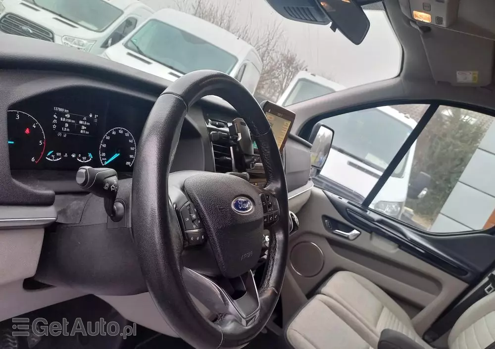 FORD Tourneo Custom 2.0 TDCi L2 Titanium