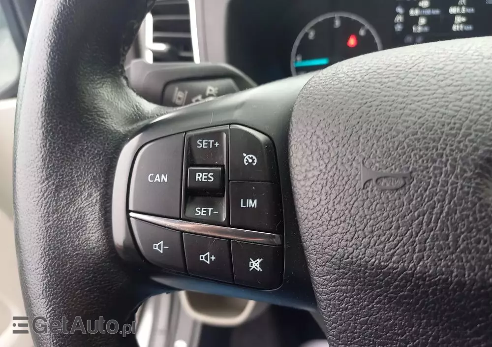 FORD Tourneo Custom 2.0 TDCi L2 Titanium