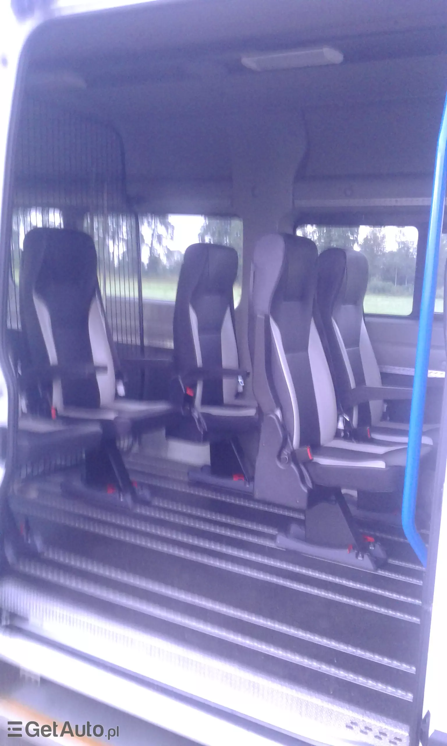 PEUGEOT Boxer 335 L3H2 przeszklony