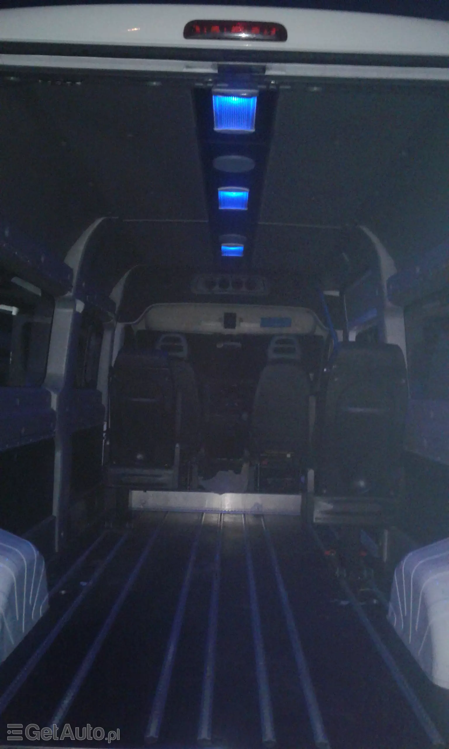 PEUGEOT Boxer 335 L3H2 przeszklony