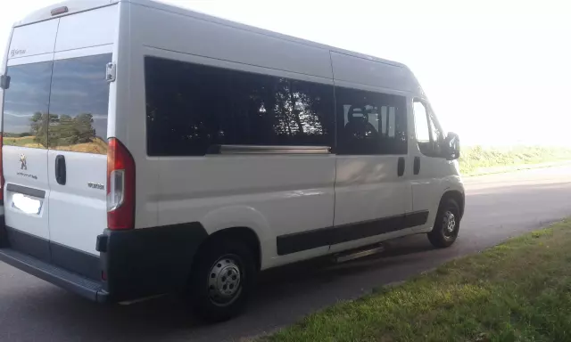 PEUGEOT Boxer 335 L3H2 przeszklony