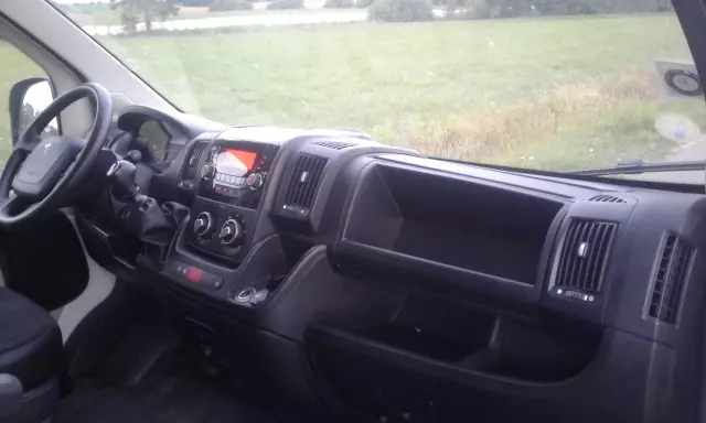 PEUGEOT Boxer 335 L3H2 przeszklony