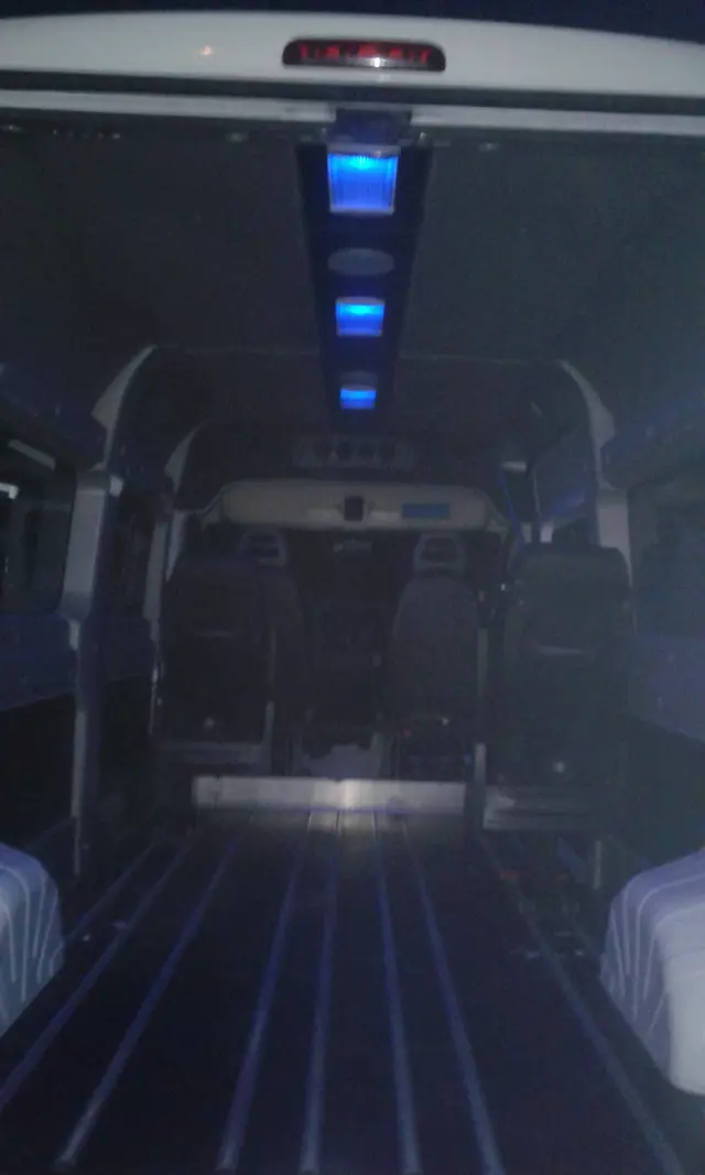 PEUGEOT Boxer 335 L3H2 przeszklony