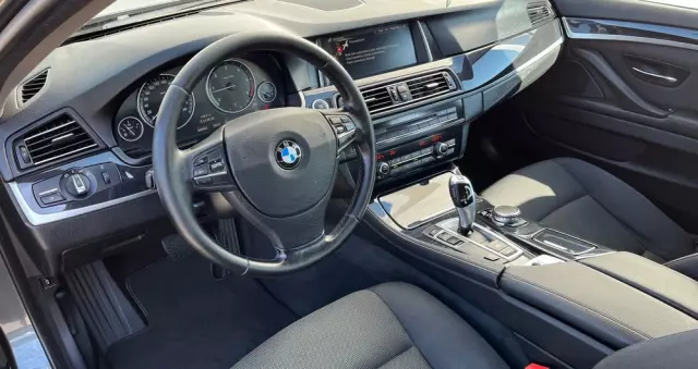 BMW Seria 5 520d
