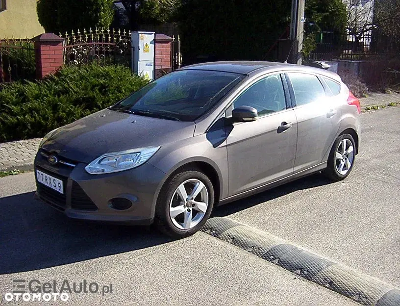 FORD Focus Titanium