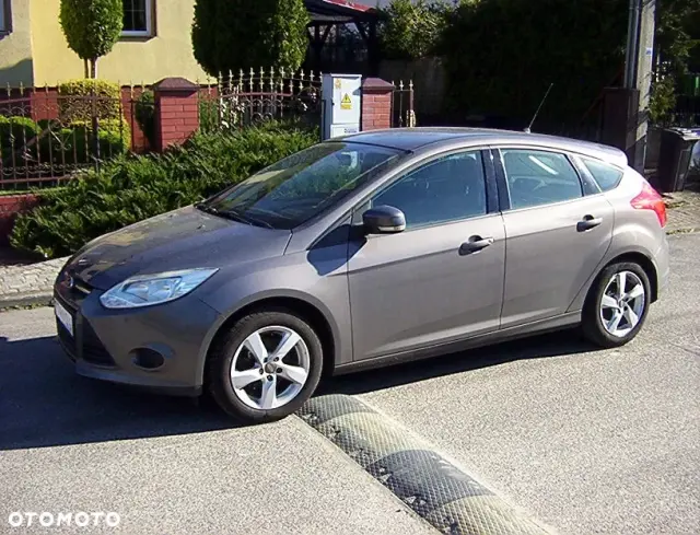 FORD Focus Titanium