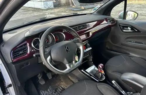 CITROEN DS3 
