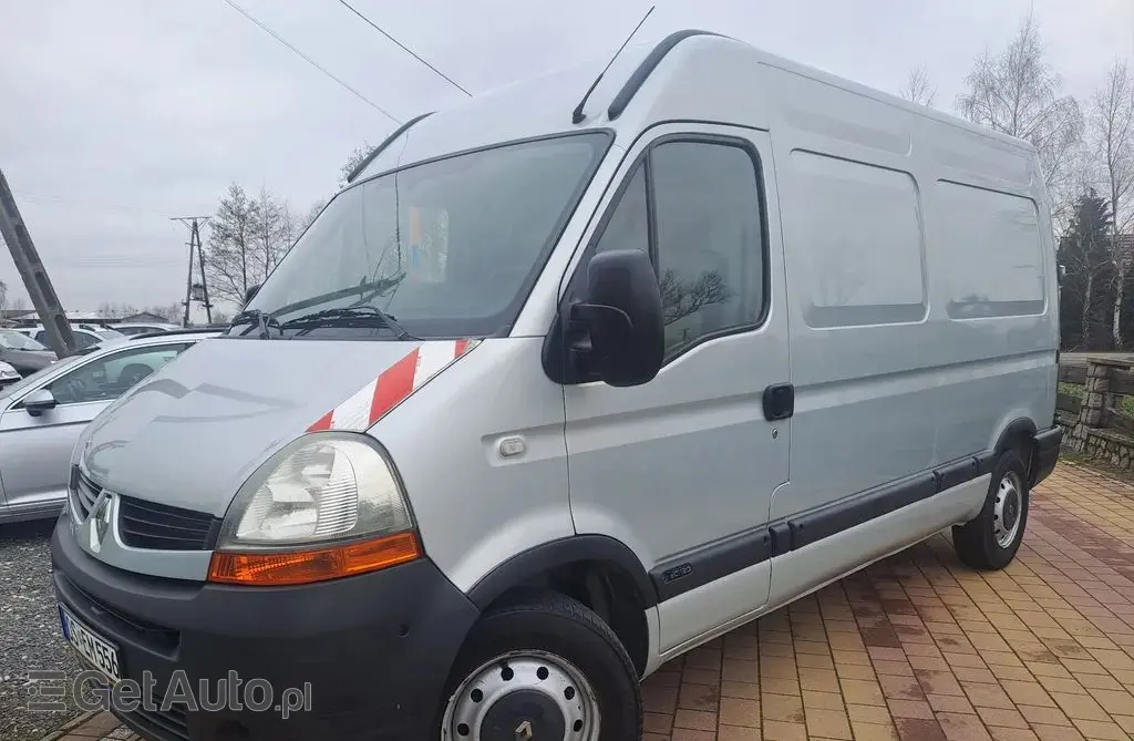 RENAULT Master 
