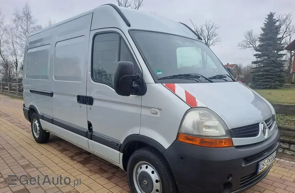 RENAULT Master 