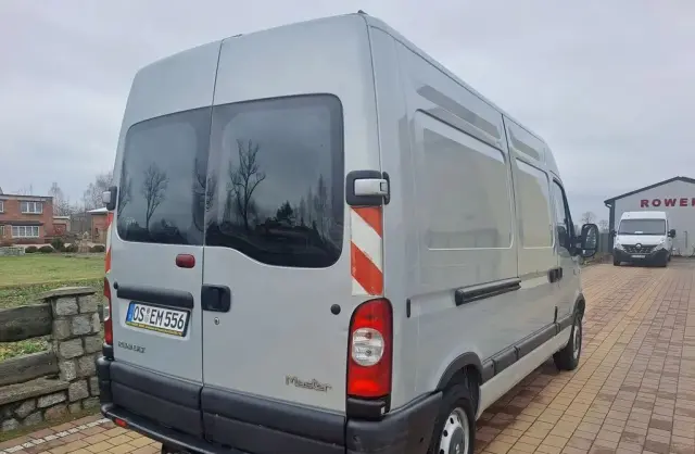 RENAULT Master 
