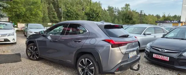 LEXUS UX 