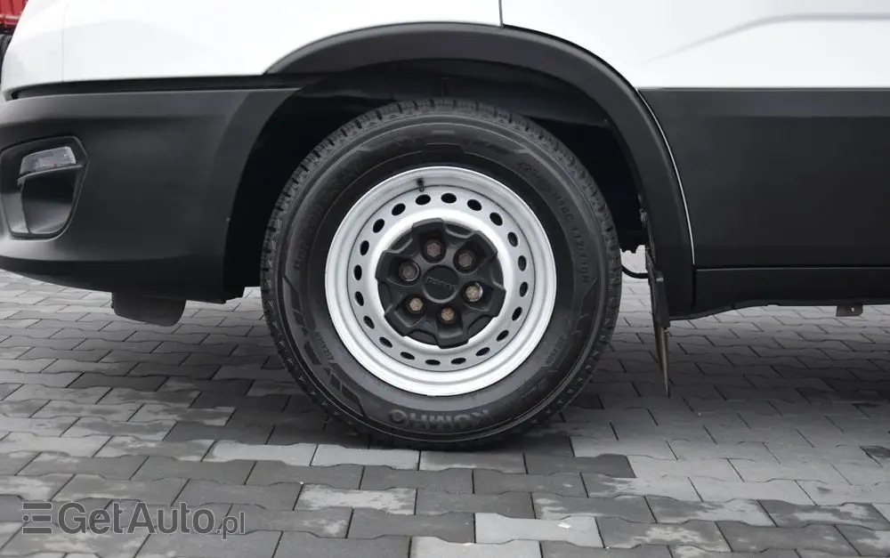 IVECO DAILY 35S12 / 2.3 - 120 KM / DOSTAWCZE / BLASZAK / KLIMA / TEMPOMAT / KLIMA / TRYB CITY / SERWISOWANY / SPROWADZONY Z NIEMIEC 