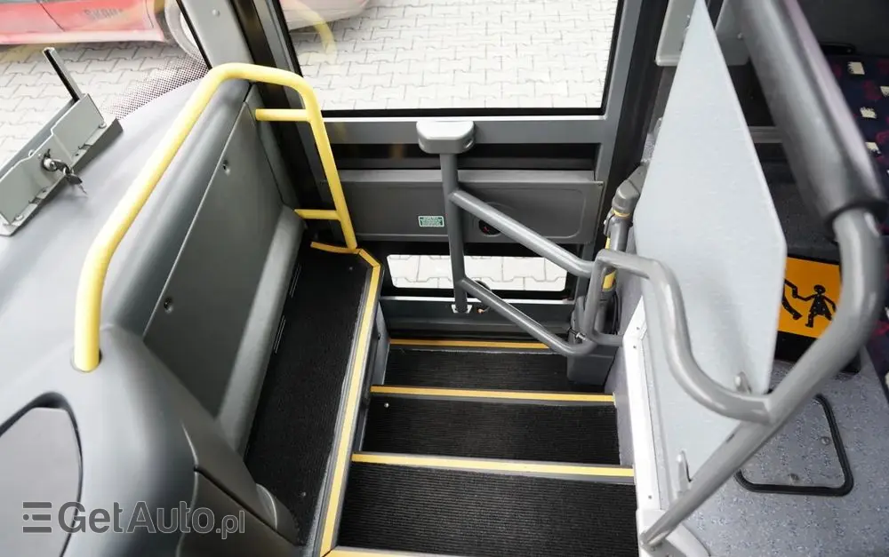 MERCEDES-BENZ INTOURO / EURO 5 /MANUAL / SPROWADZONY 