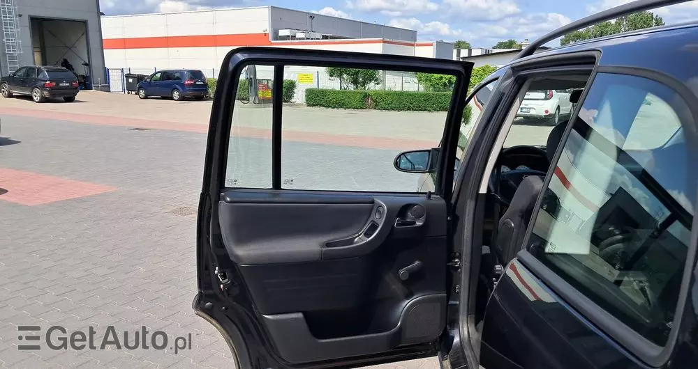 OPEL Zafira 1.8 16V Elegance