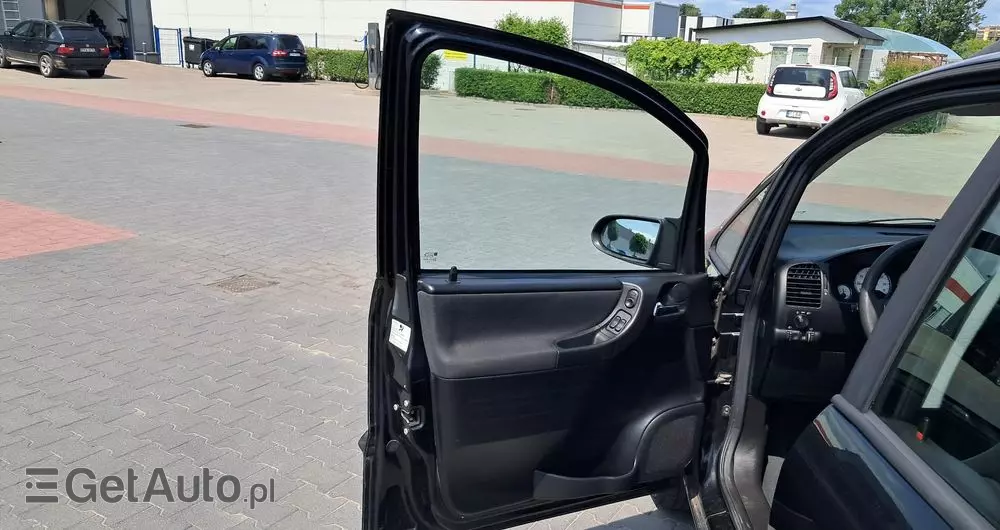 OPEL Zafira 1.8 16V Elegance