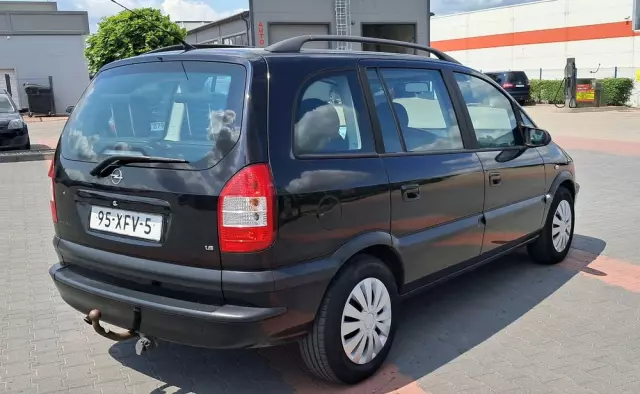 OPEL Zafira 1.8 16V Elegance