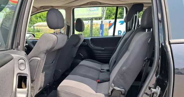 OPEL Zafira 1.8 16V Elegance