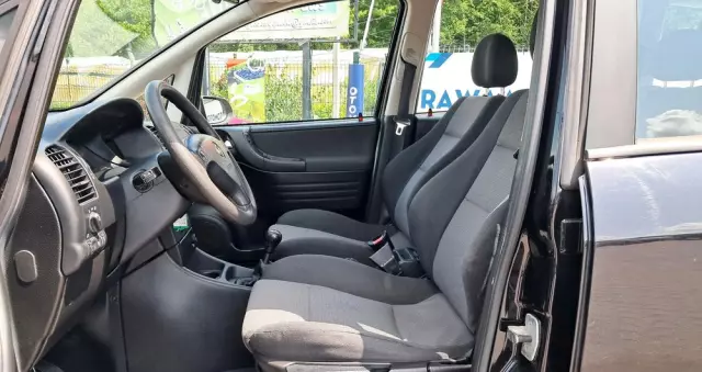 OPEL Zafira 1.8 16V Elegance
