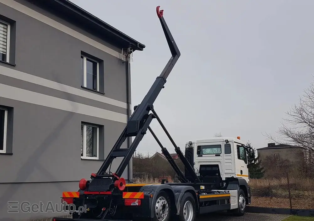 MAN TGS 26.420 E6 HAKOWIEC HS20 6x2 3-OSIE 
