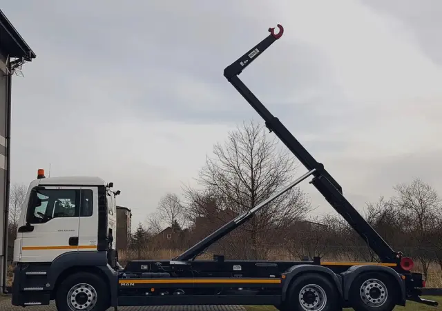 MAN TGS 26.420 E6 HAKOWIEC HS20 6x2 3-OSIE 