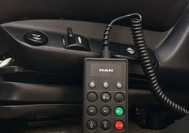 MAN TGS 26.420 E6 HAKOWIEC HS20 6x2 3-OSIE 