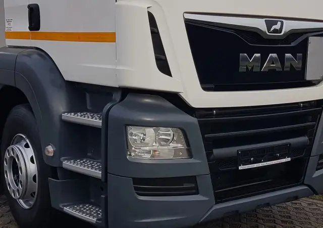 MAN TGS 26.420 E6 HAKOWIEC HS20 6x2 3-OSIE 