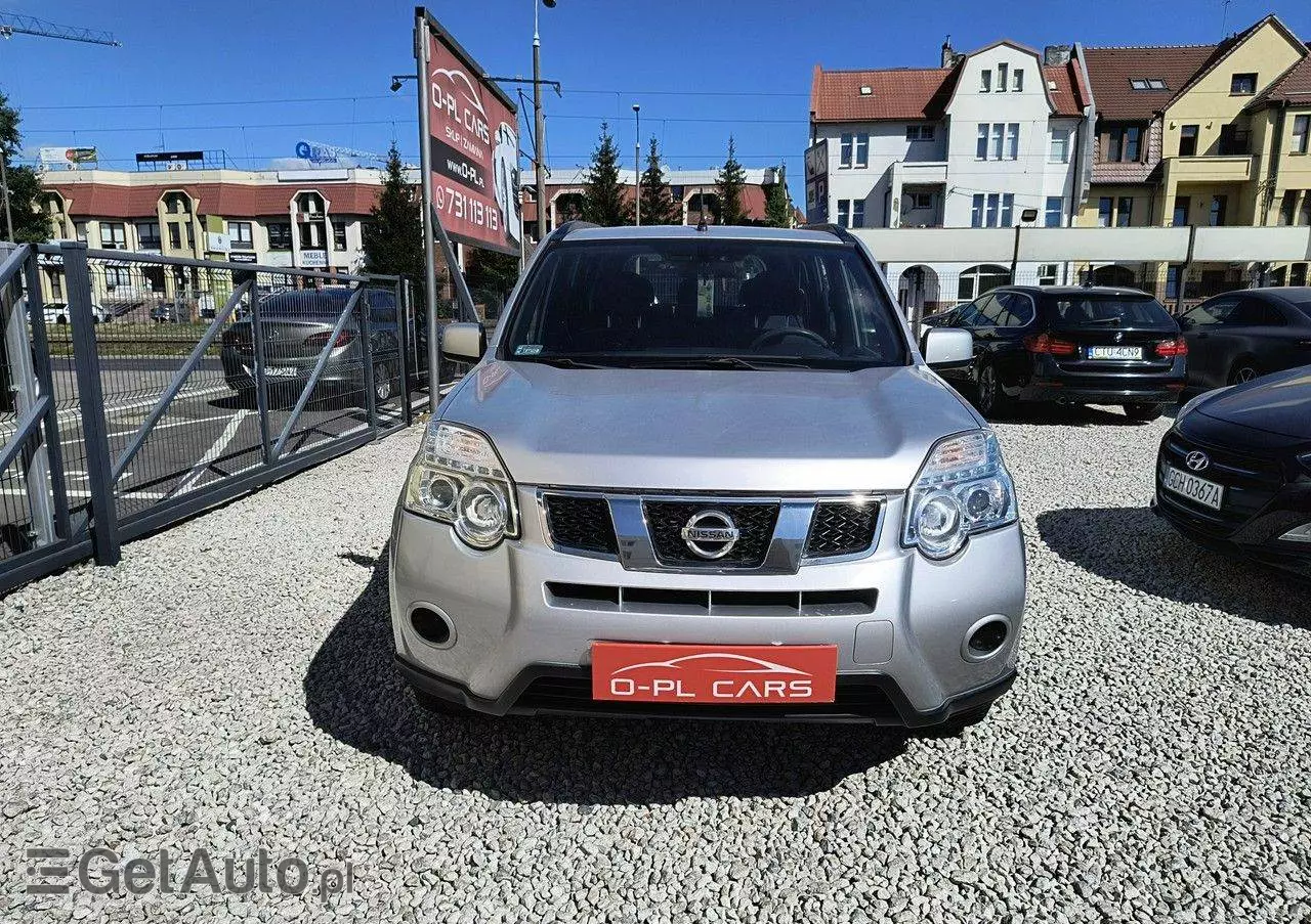 NISSAN X-Trail 