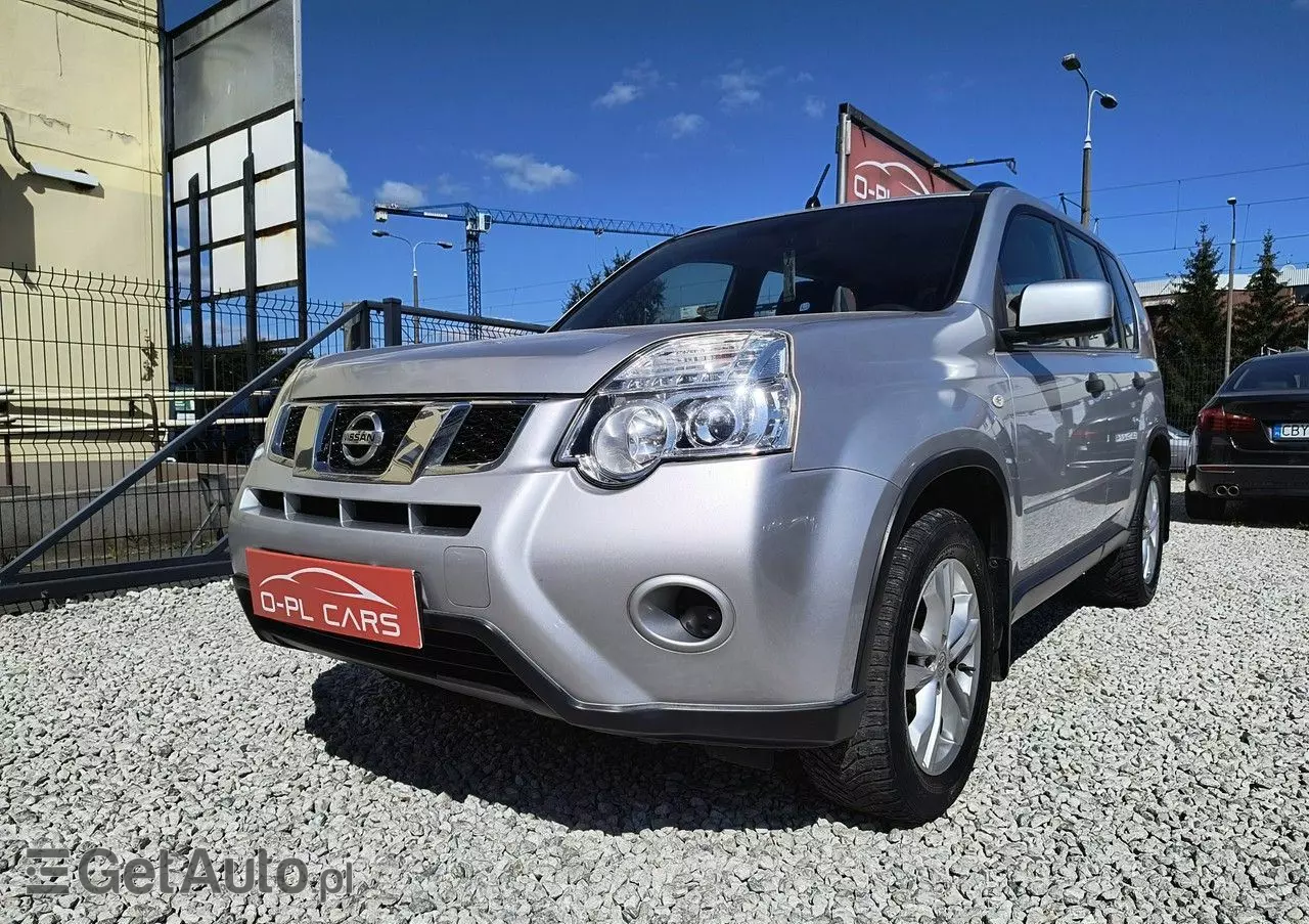 NISSAN X-Trail 