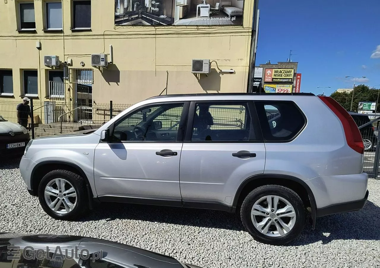 NISSAN X-Trail 
