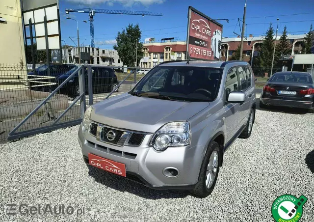 NISSAN X-Trail 