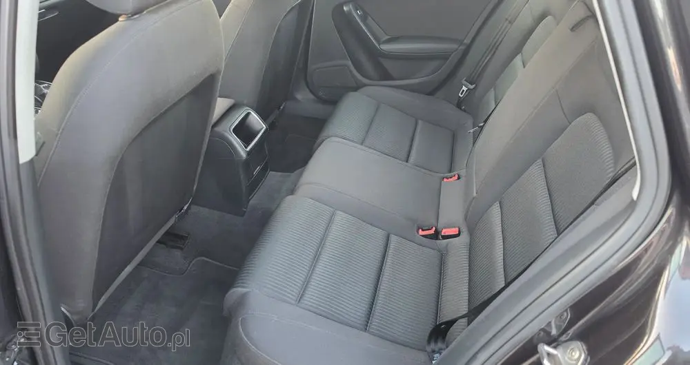 AUDI A4 Limousine 