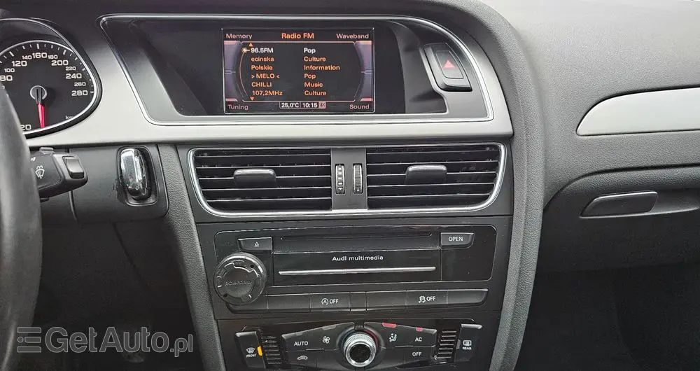 AUDI A4 Limousine 