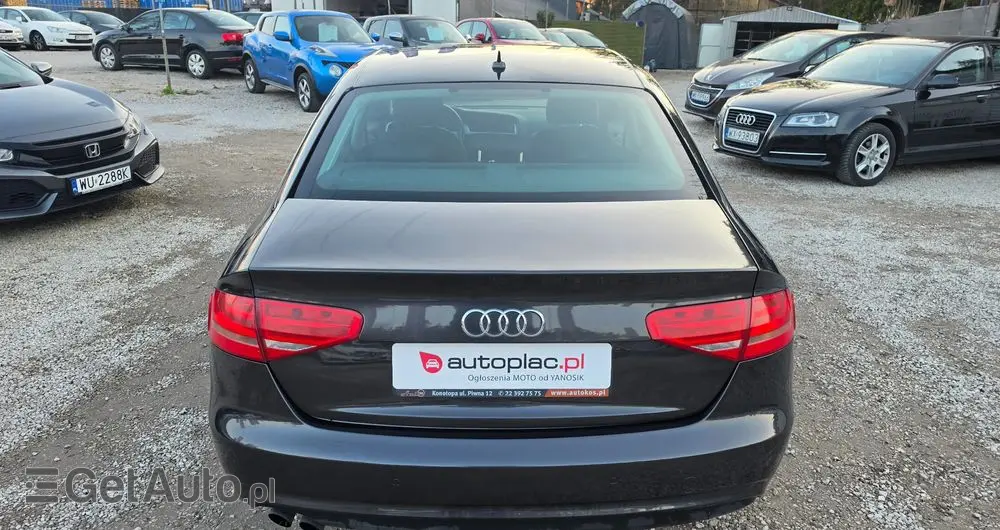 AUDI A4 Limousine 