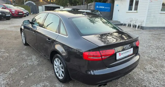 AUDI A4 Limousine 