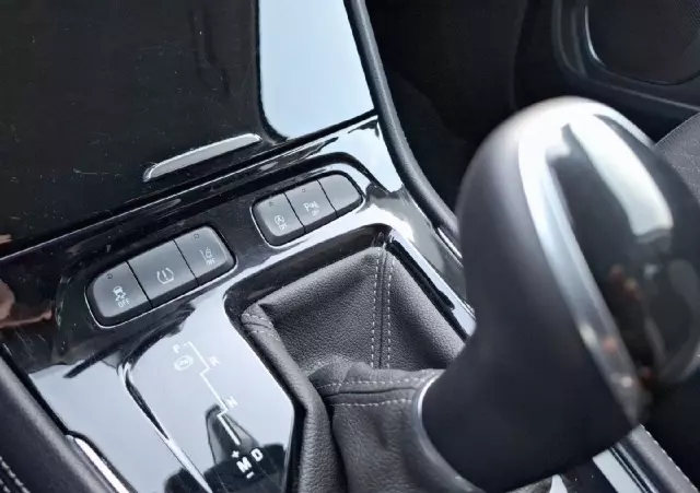 OPEL Grandland X 1.2 T GPF Elite S&S