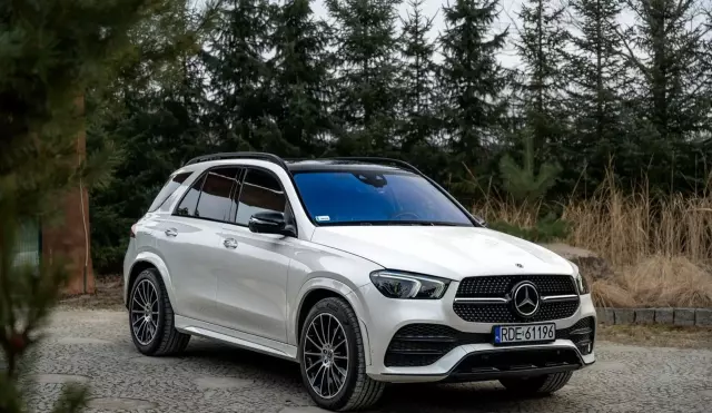 MERCEDES-BENZ GLE 