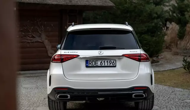 MERCEDES-BENZ GLE 