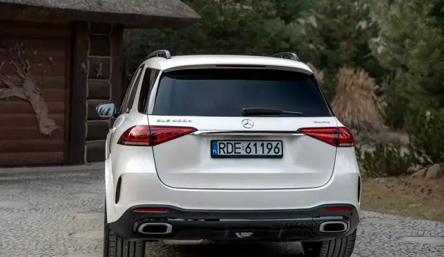 MERCEDES-BENZ GLE 