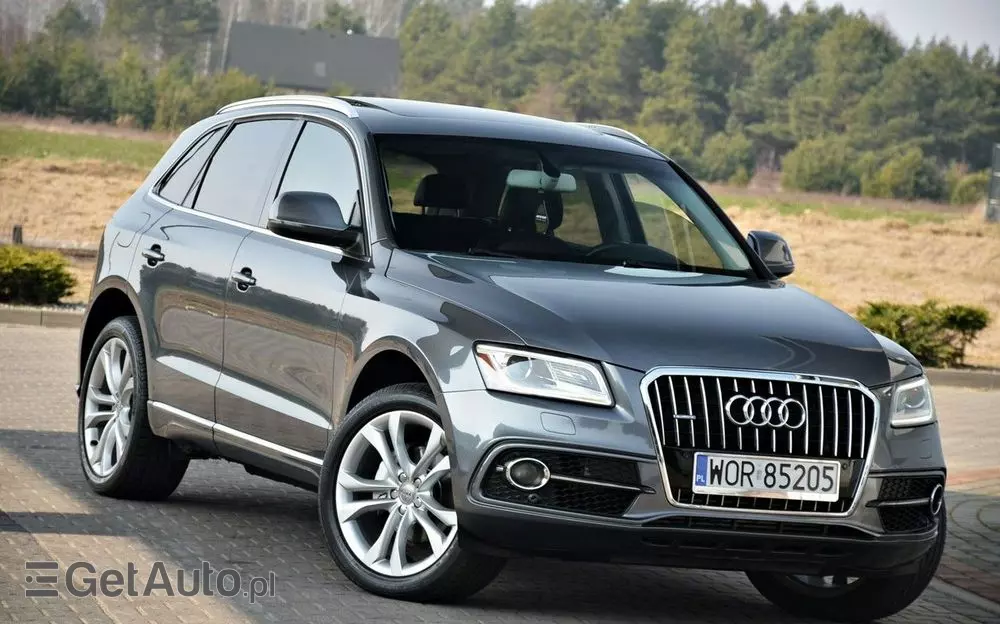 AUDI Q5 