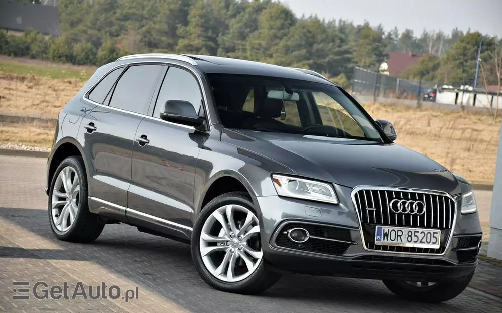AUDI Q5 