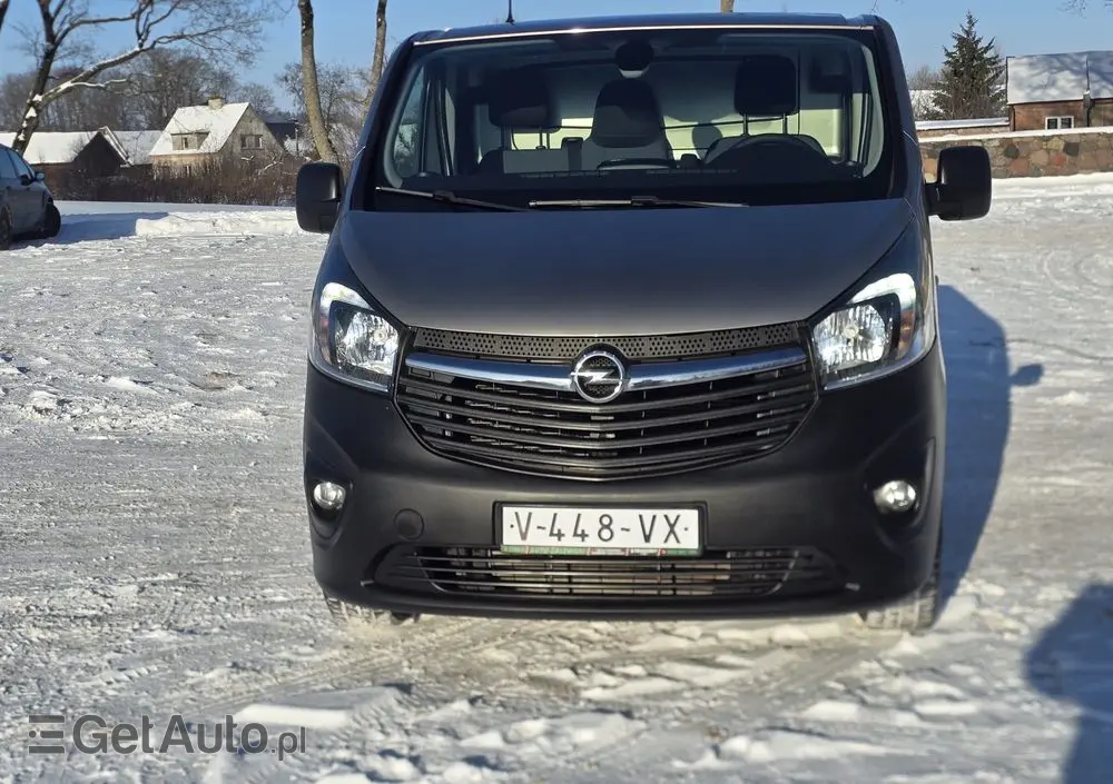 OPEL Vivaro 