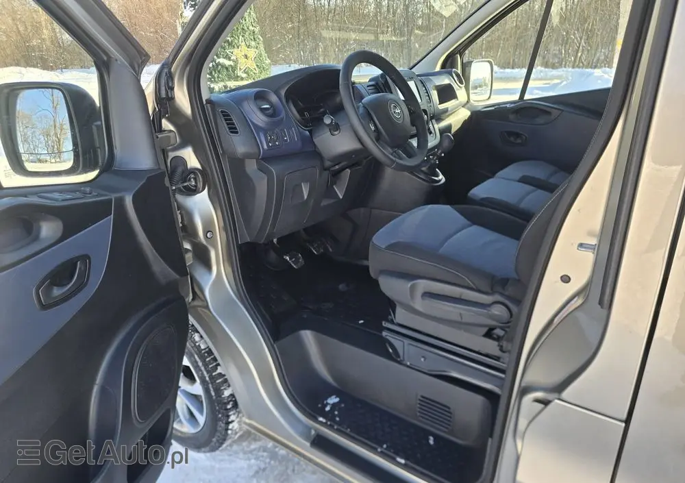 OPEL Vivaro 