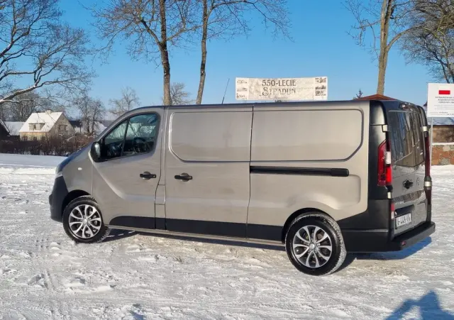 OPEL Vivaro 